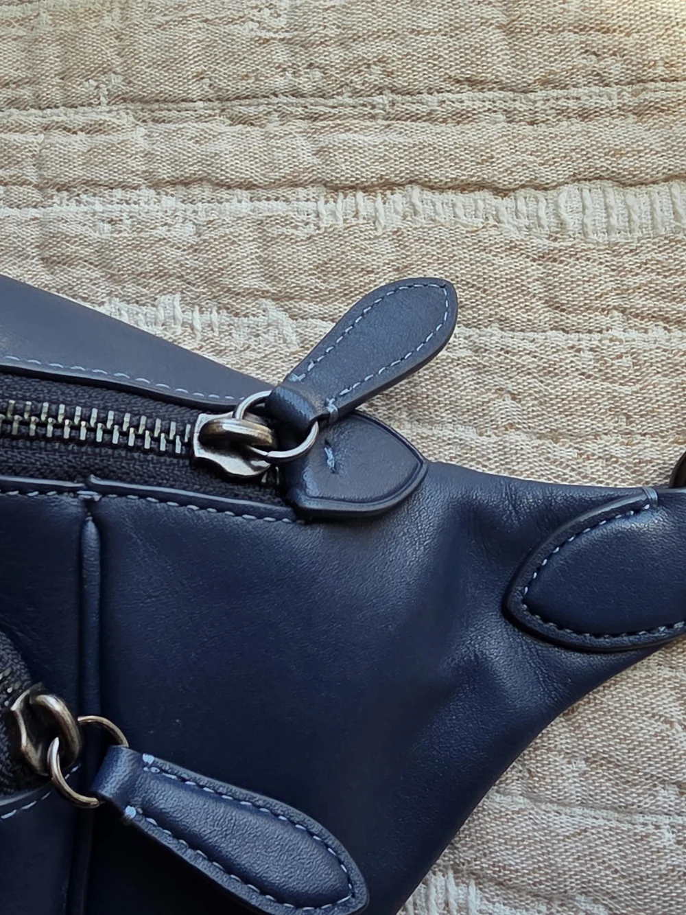 Woman's Fanny Pack Style Bag